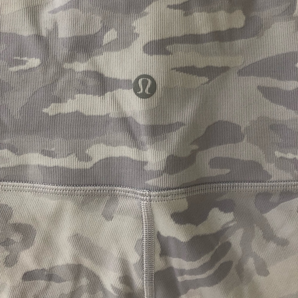 Lululemon Wunder Under Ribbed Crop 23” - Picture 4 of 4